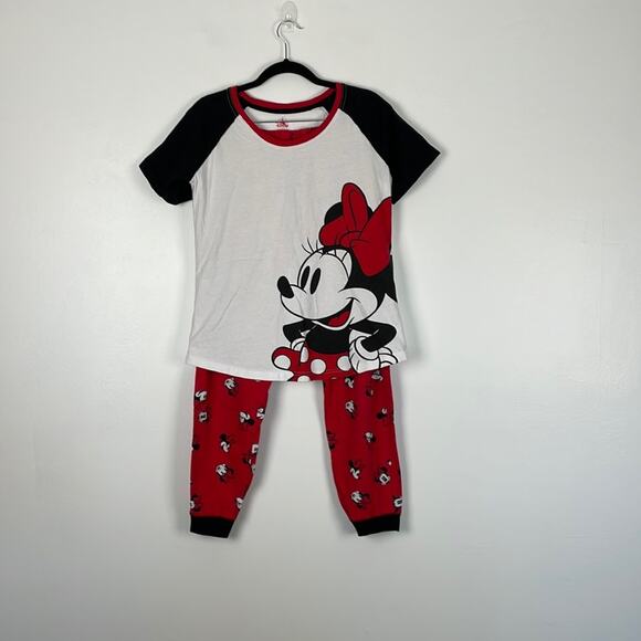 Disney girl's 2 piece Minnie Mouse sort sleeve cotton pajama set Size Small - Picture 1 of 7